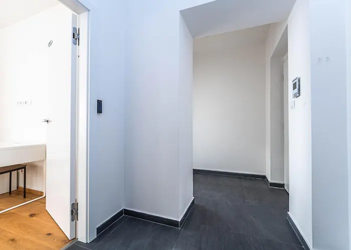 Budejovicka - Stylish House & In Praha